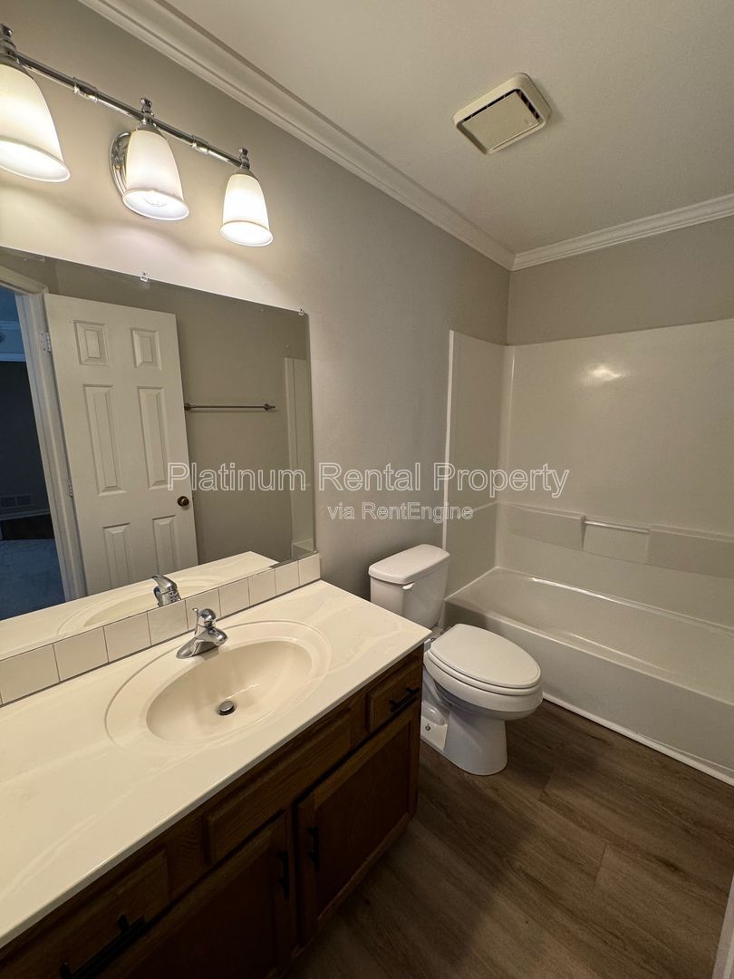 Gallery Image 18