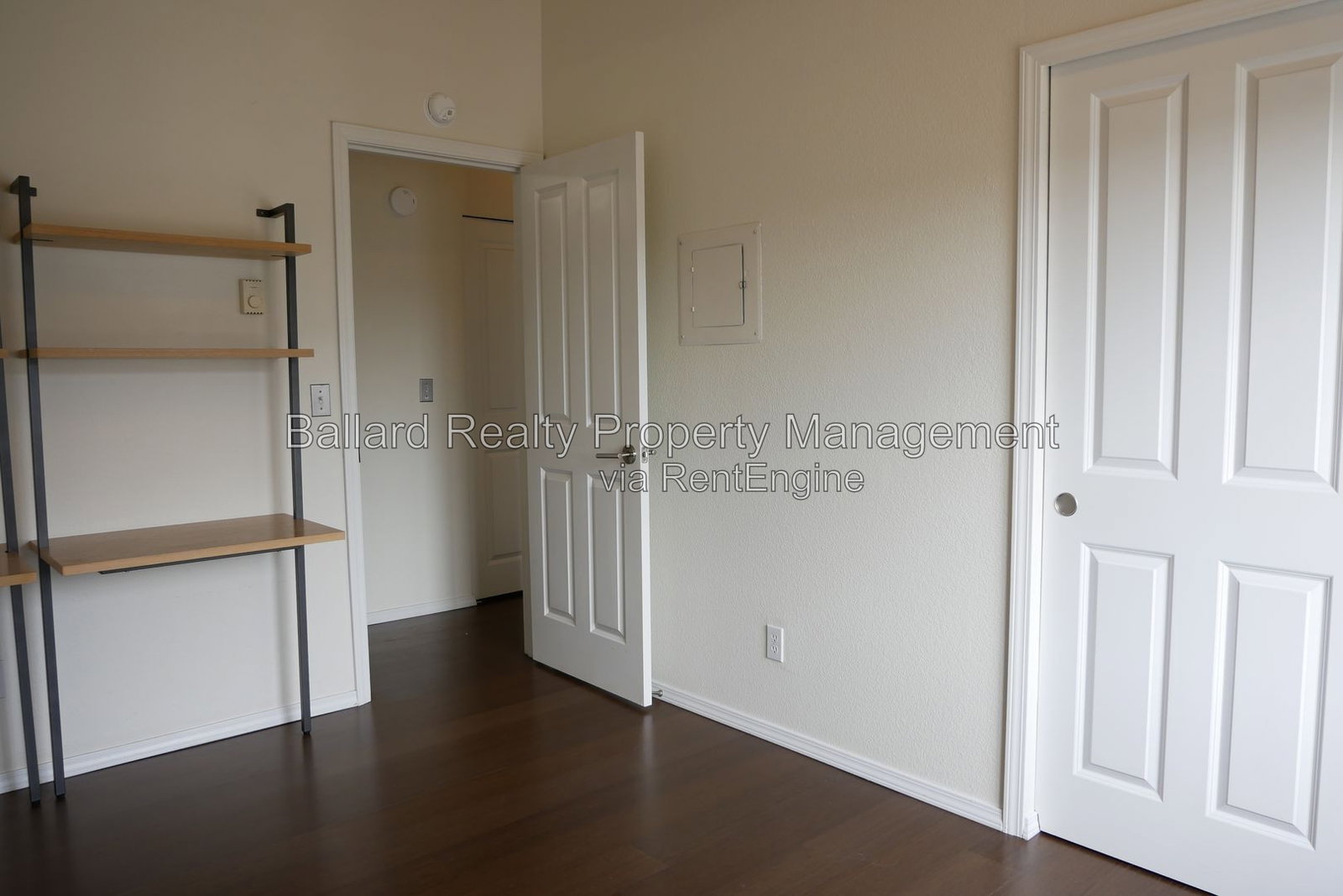 Gallery Image 16