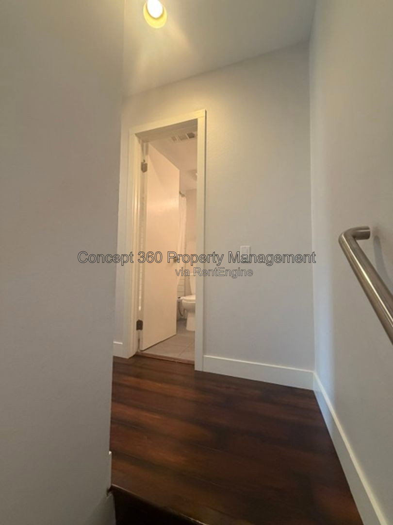 Gallery Image 25