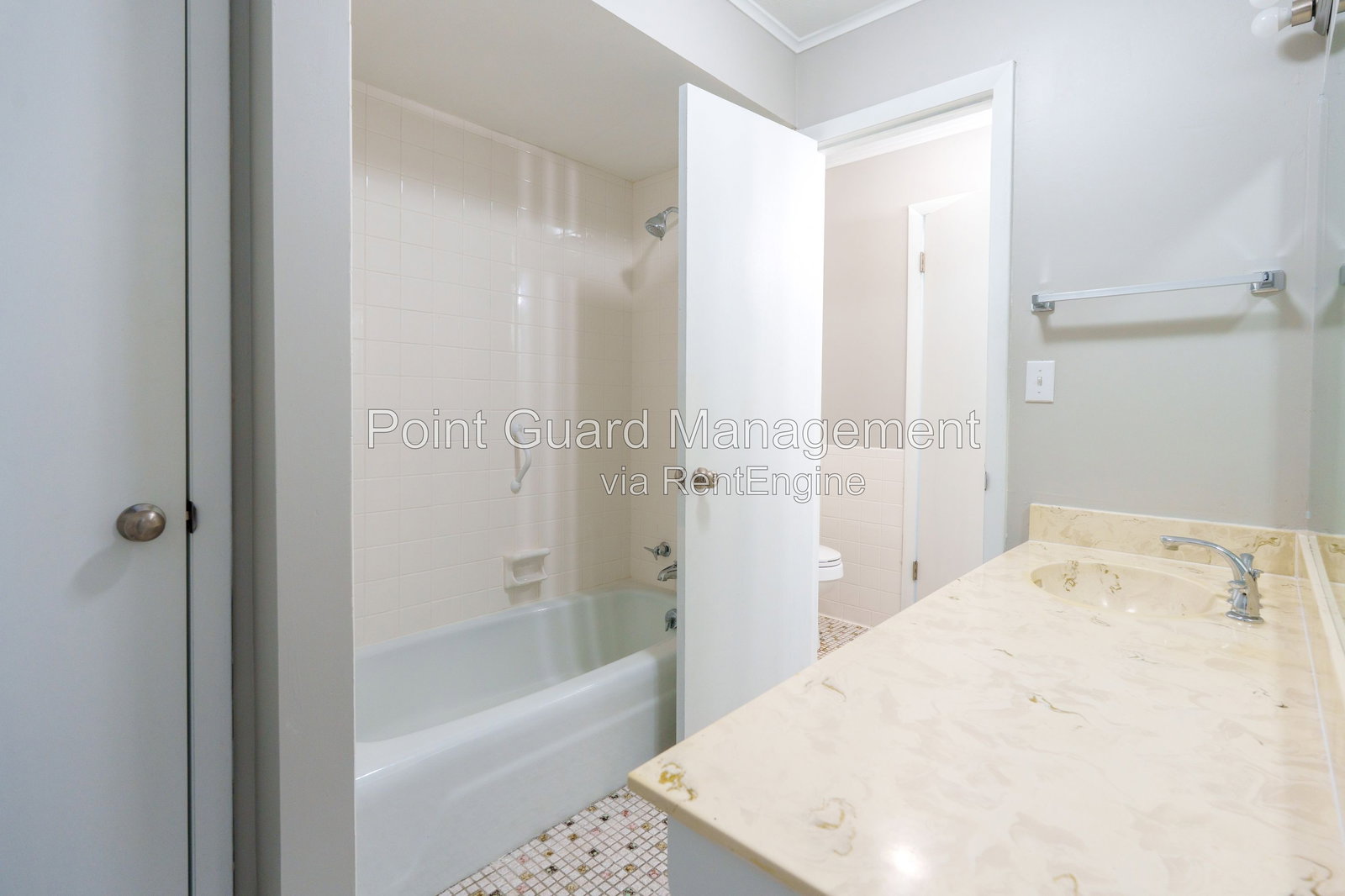 Gallery Image 14