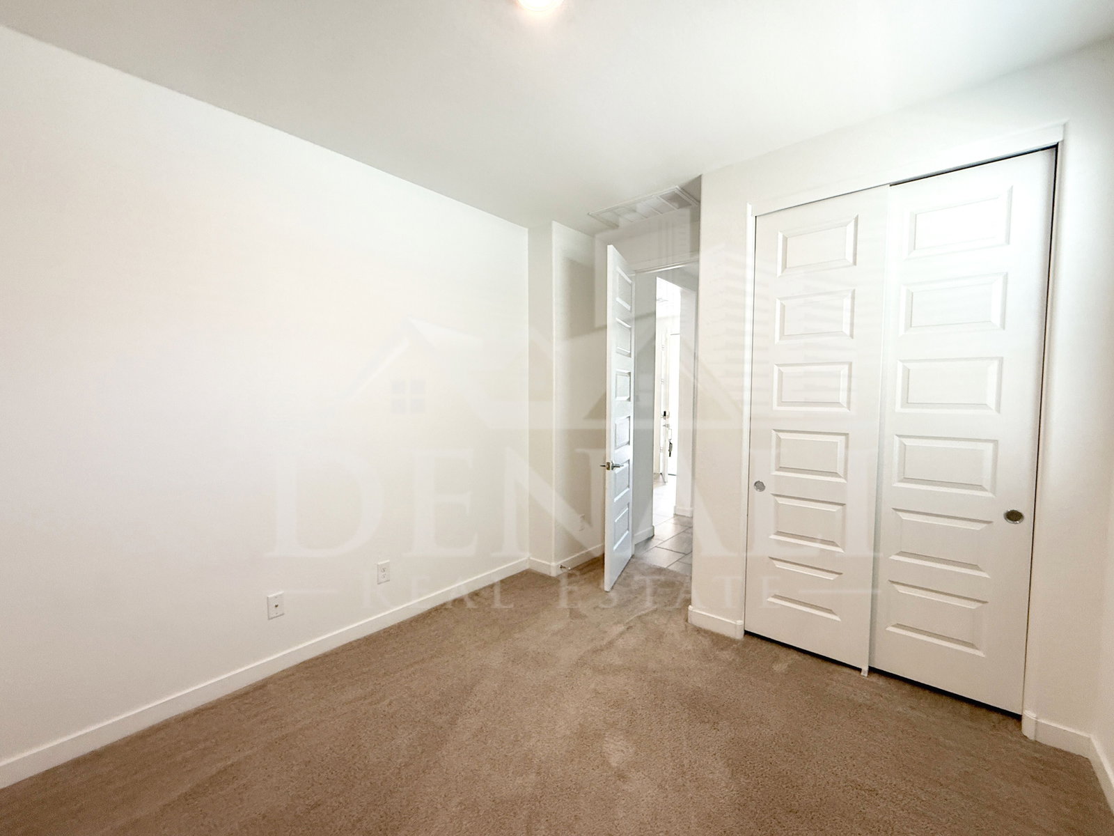 Gallery Image 19