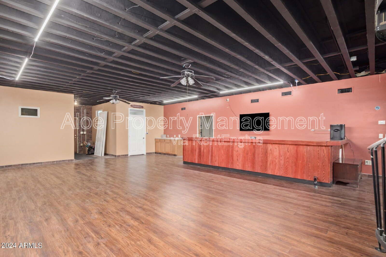 Gallery Image 58