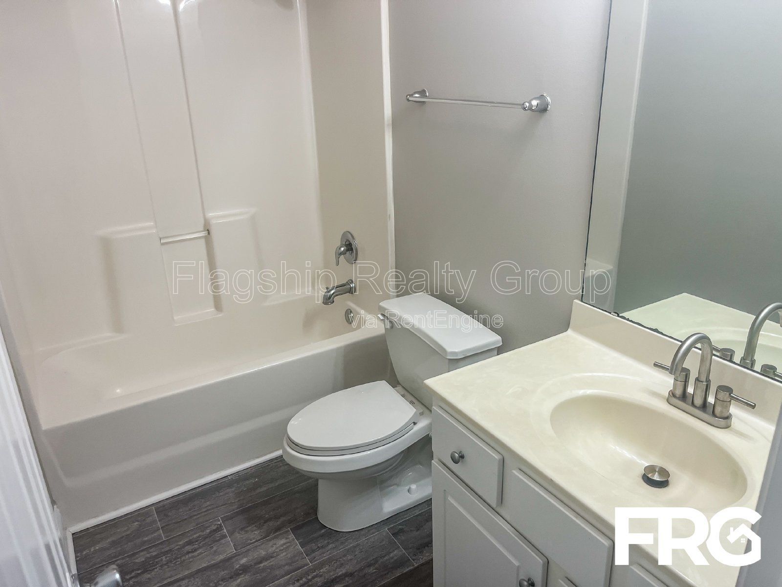 Gallery Image 17