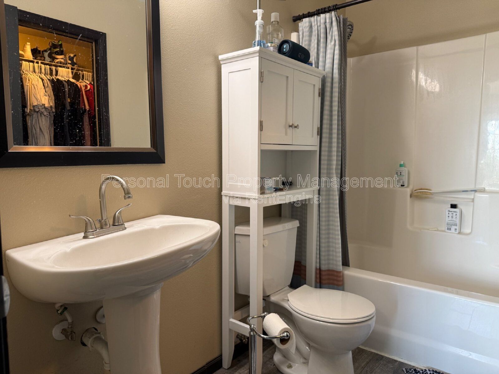 Gallery Image 18