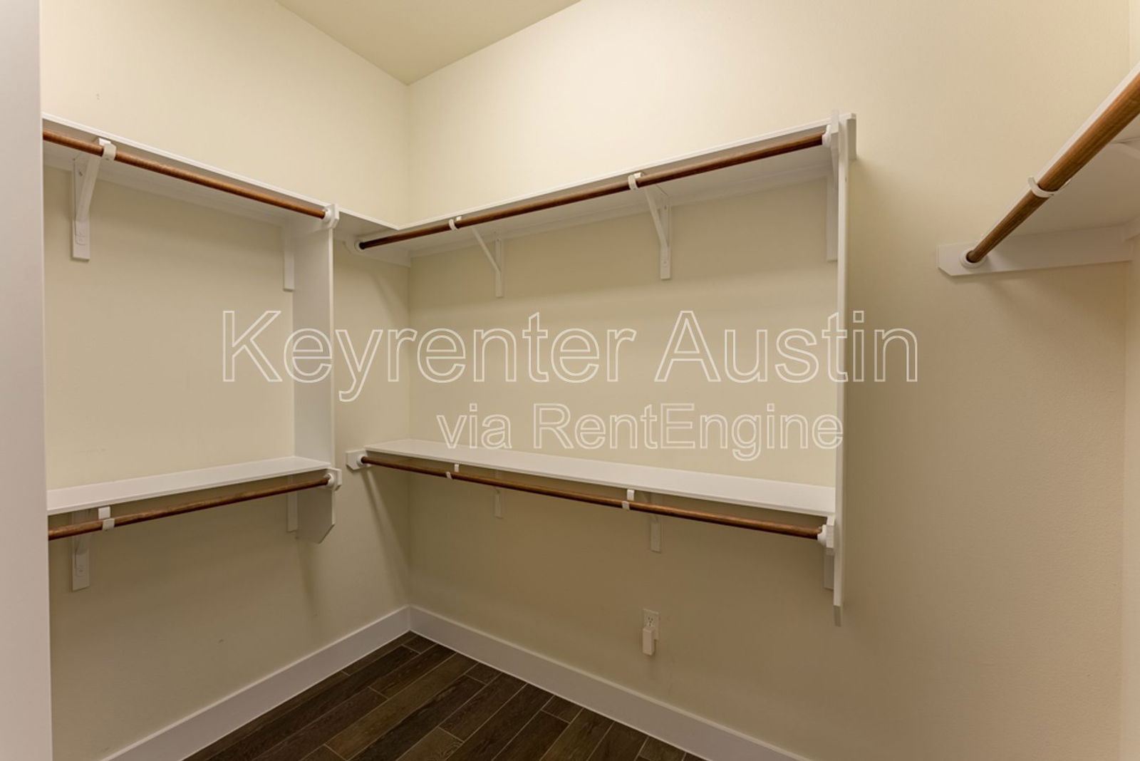 Gallery Image 16