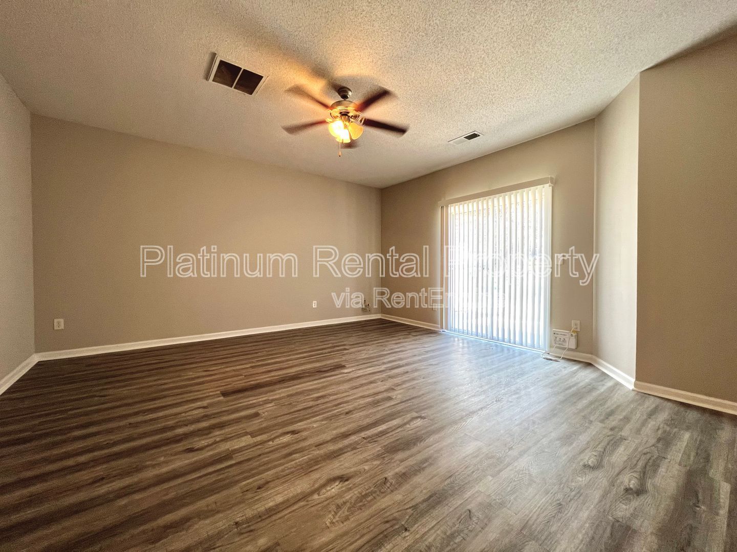 Gallery Image 19