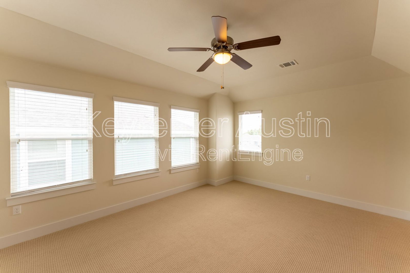 Gallery Image 19