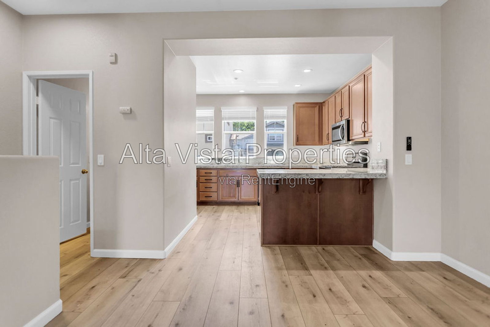 Gallery Image 17