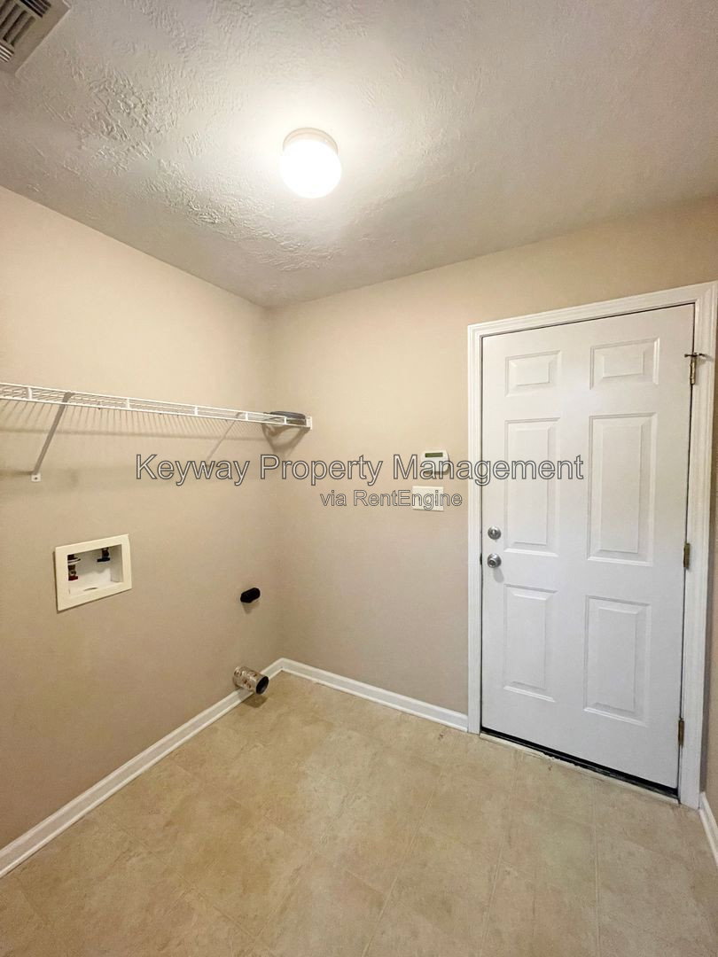Gallery Image 17