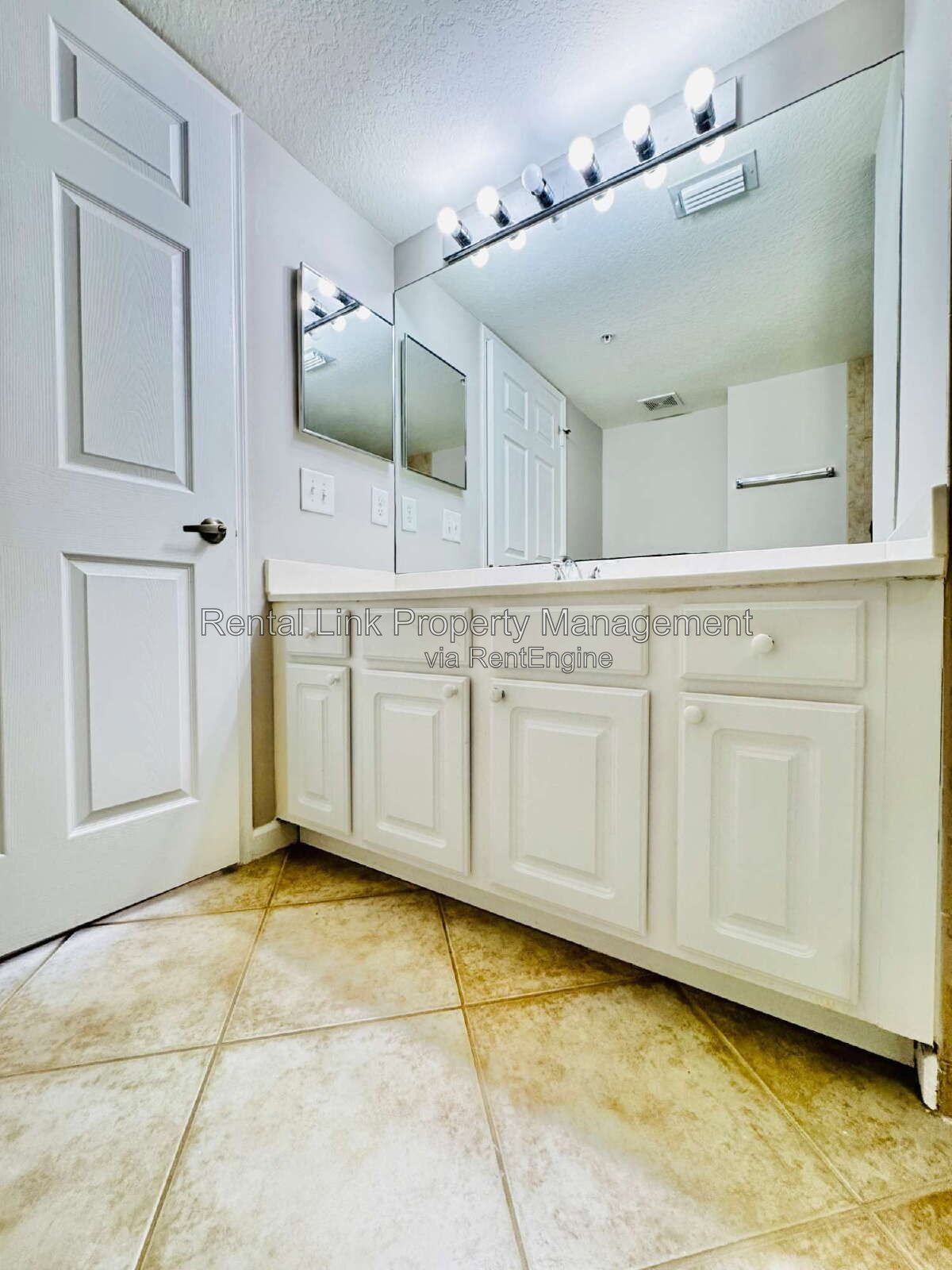 Gallery Image 21