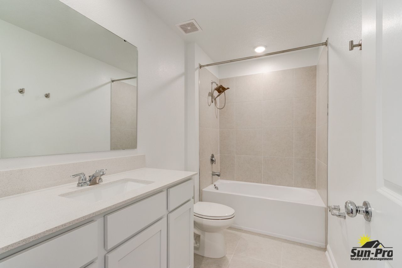 Gallery Image 17