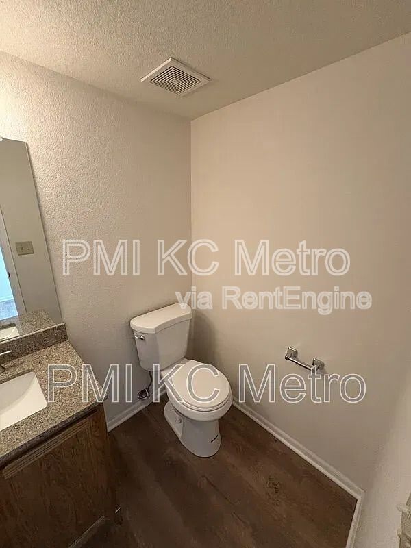 Gallery Image 17