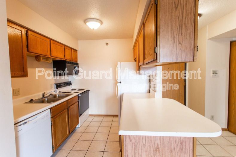 Gallery Image 0