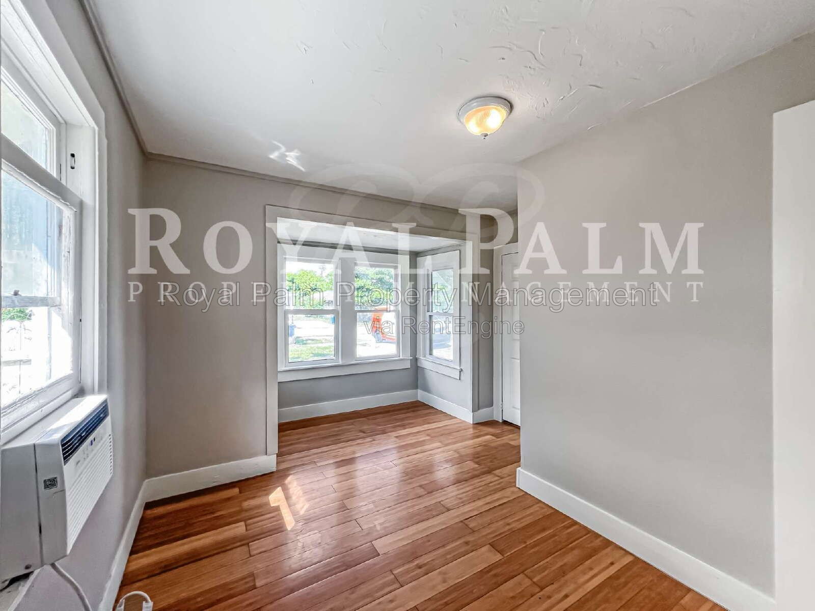 Gallery Image 18