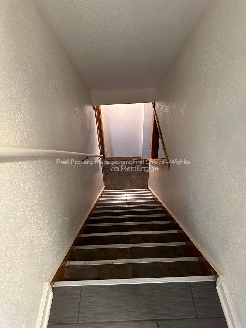 Gallery Image 18