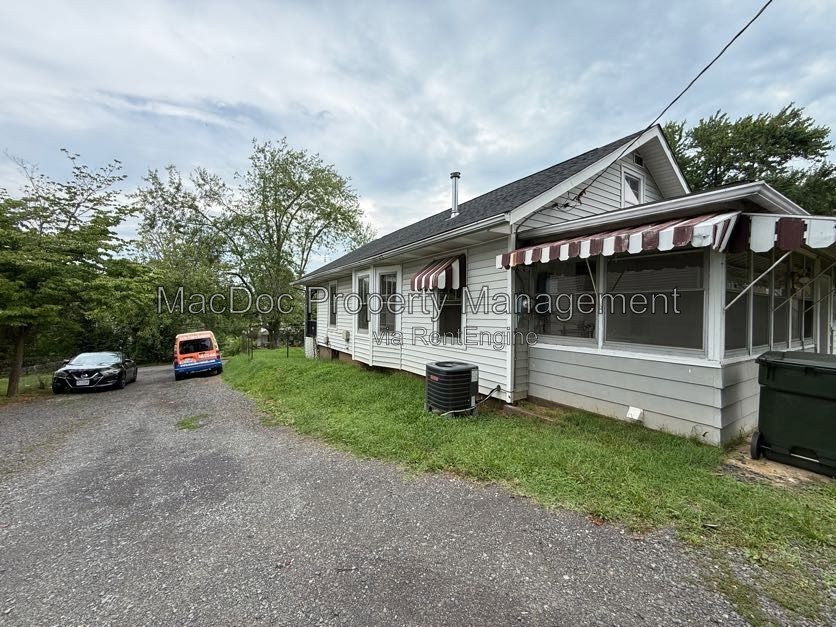 Gallery Image 33