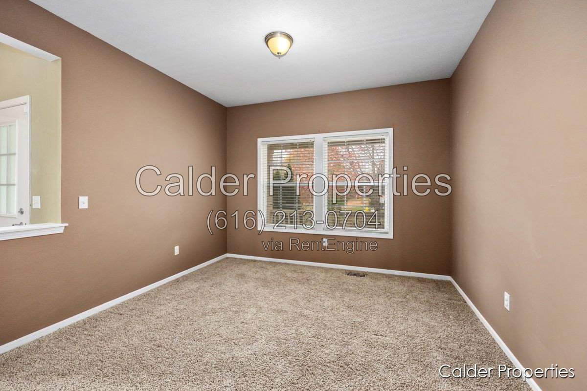 Gallery Image 16