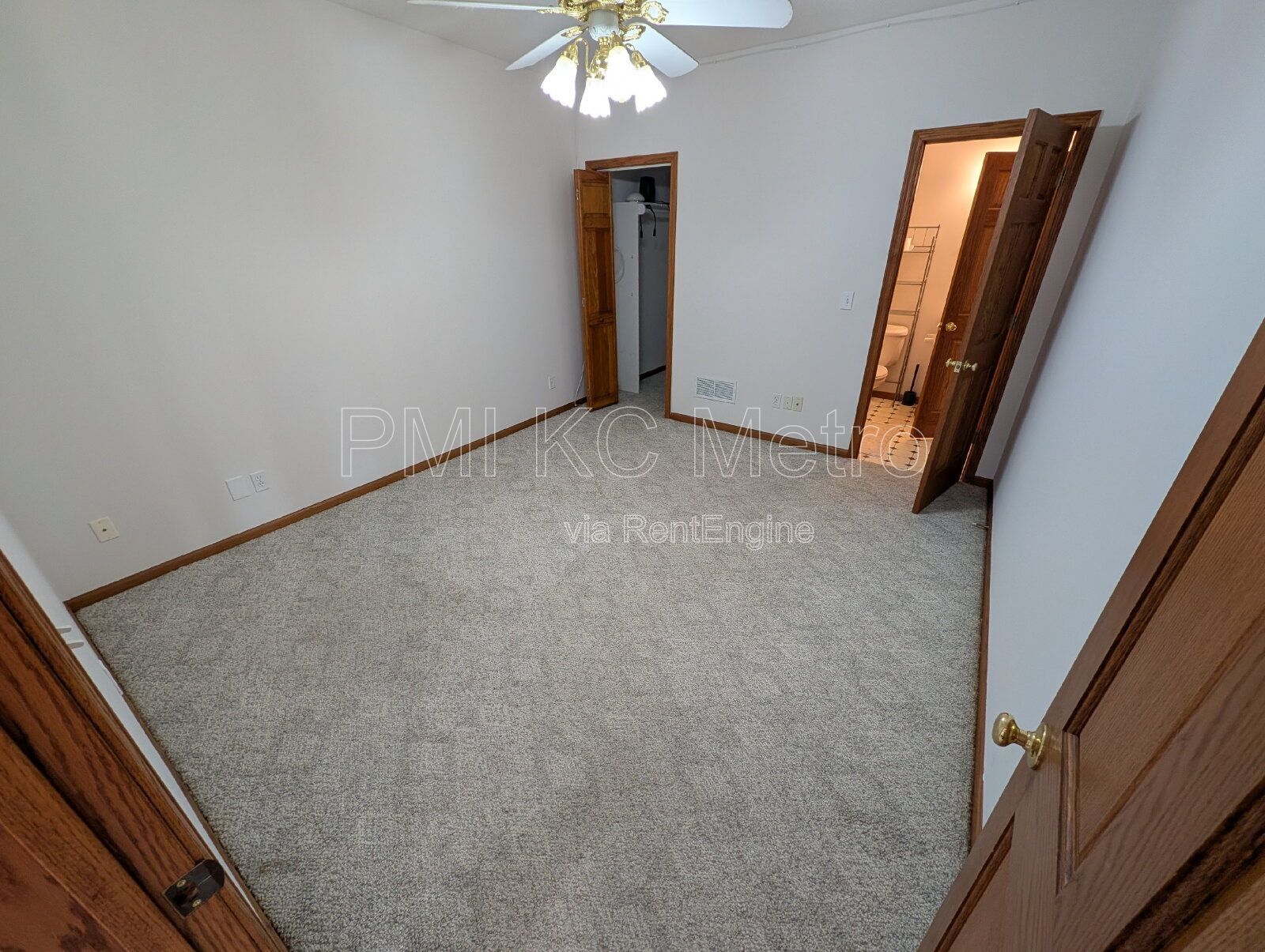 Gallery Image 22