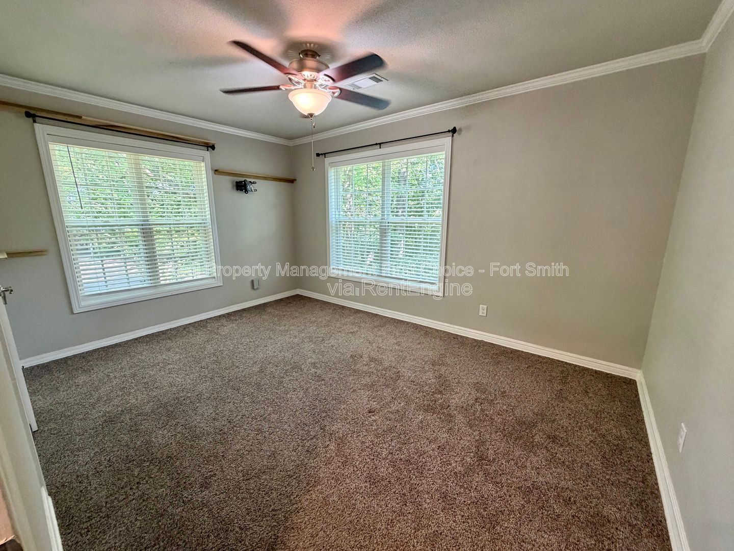 Gallery Image 34