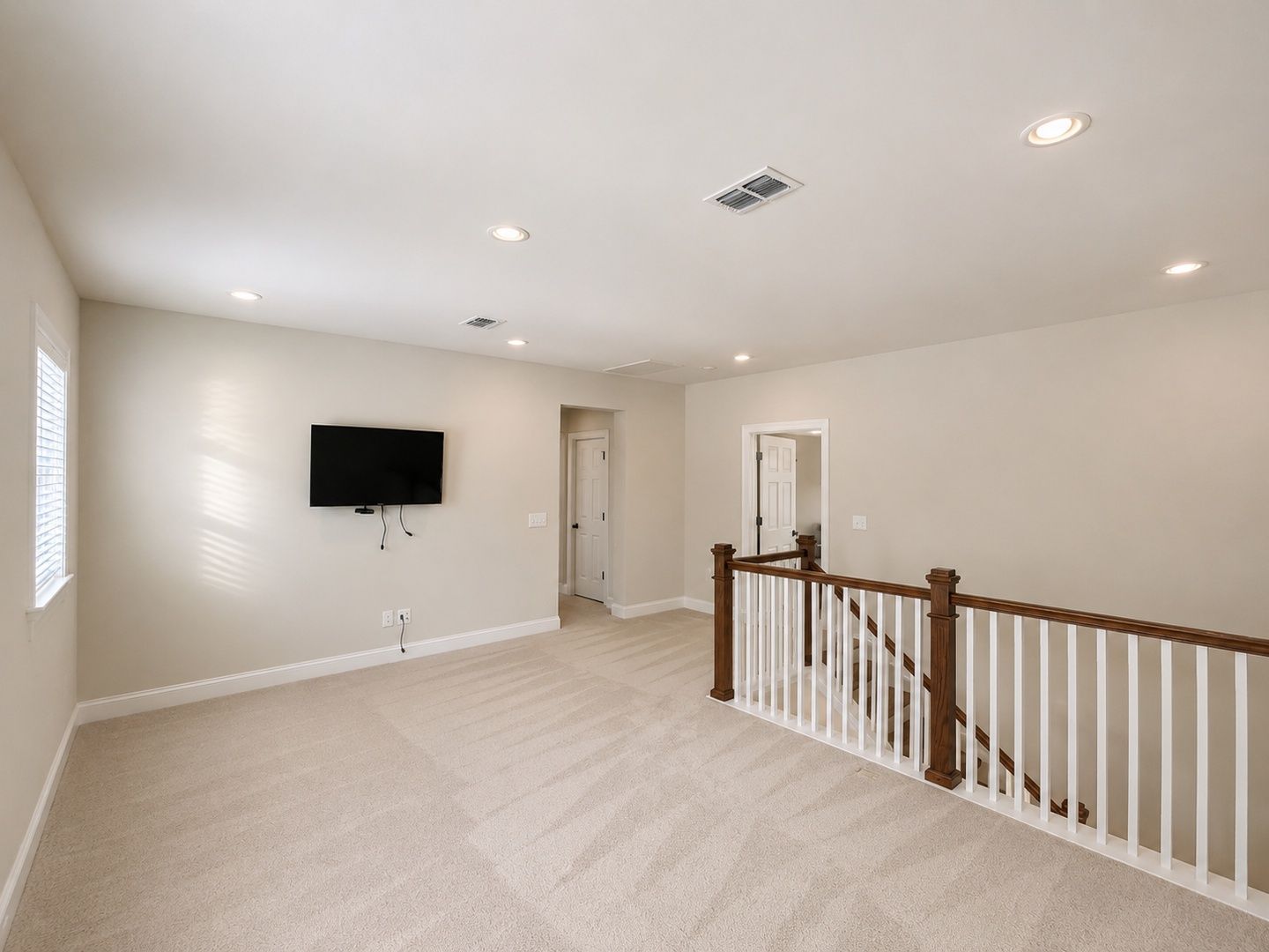 Gallery Image 18