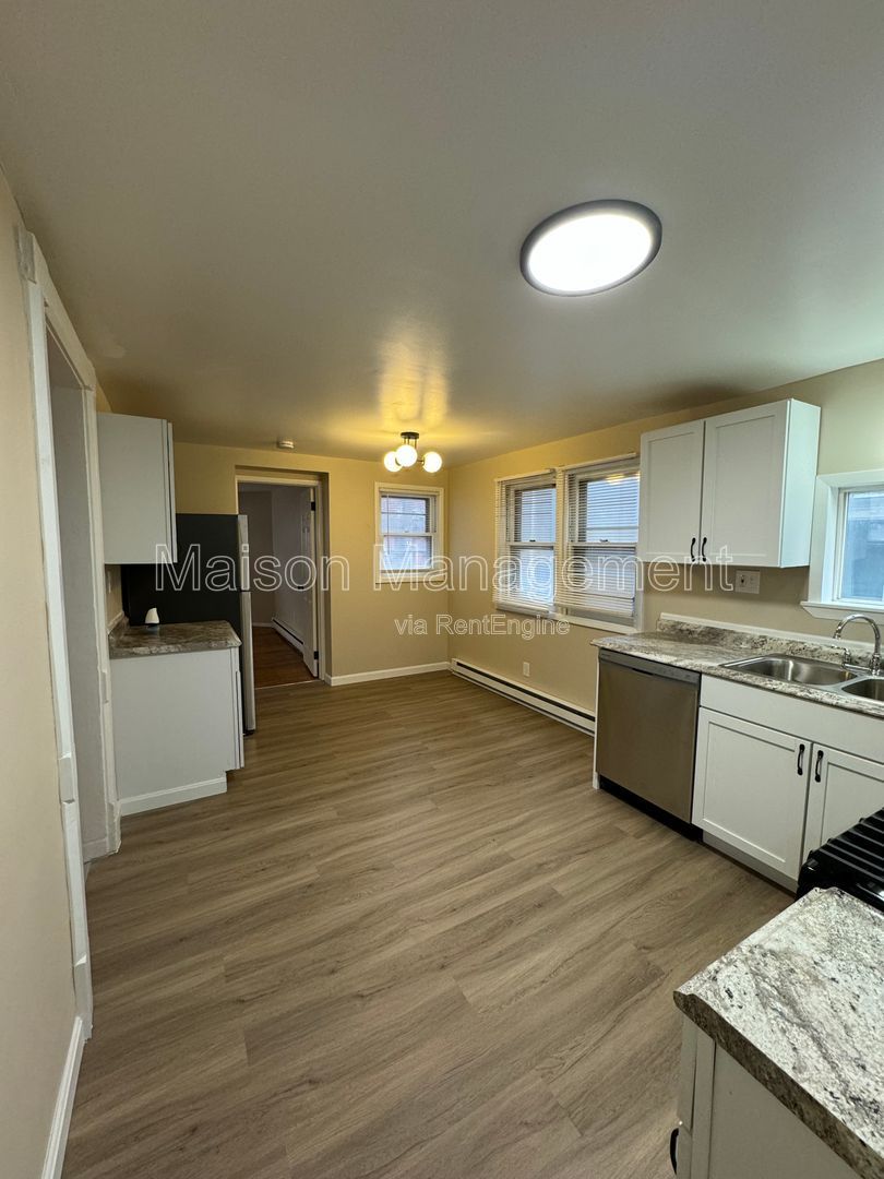 Gallery Image 9