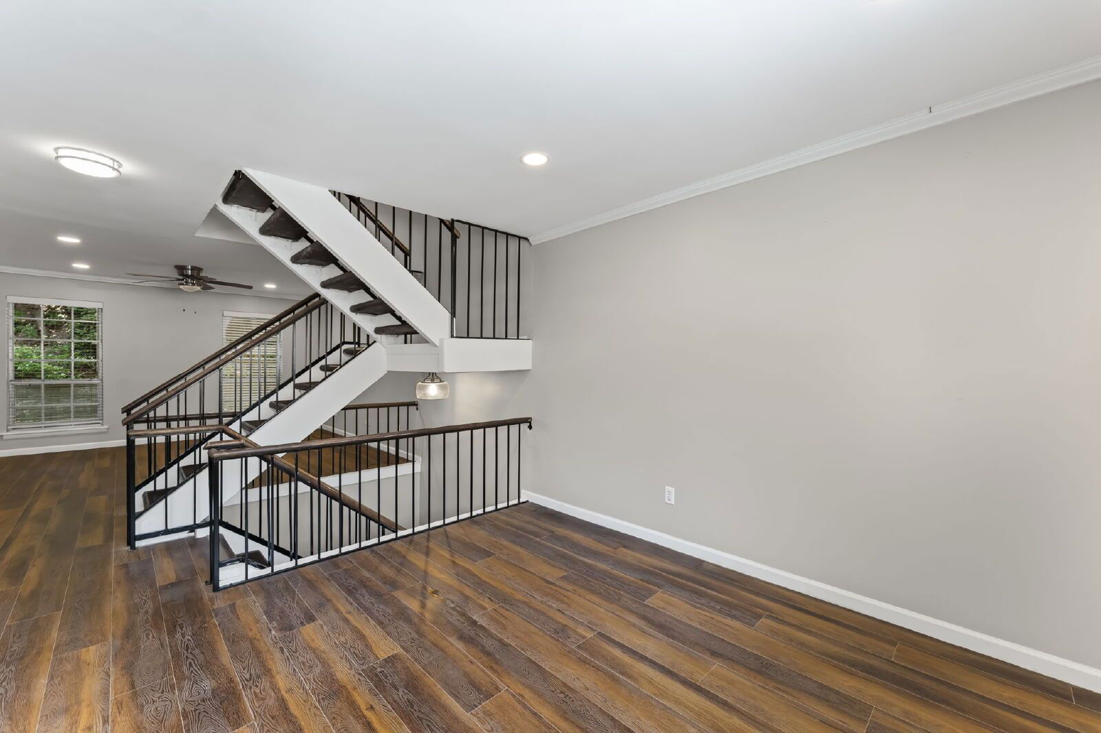 Gallery Image 18