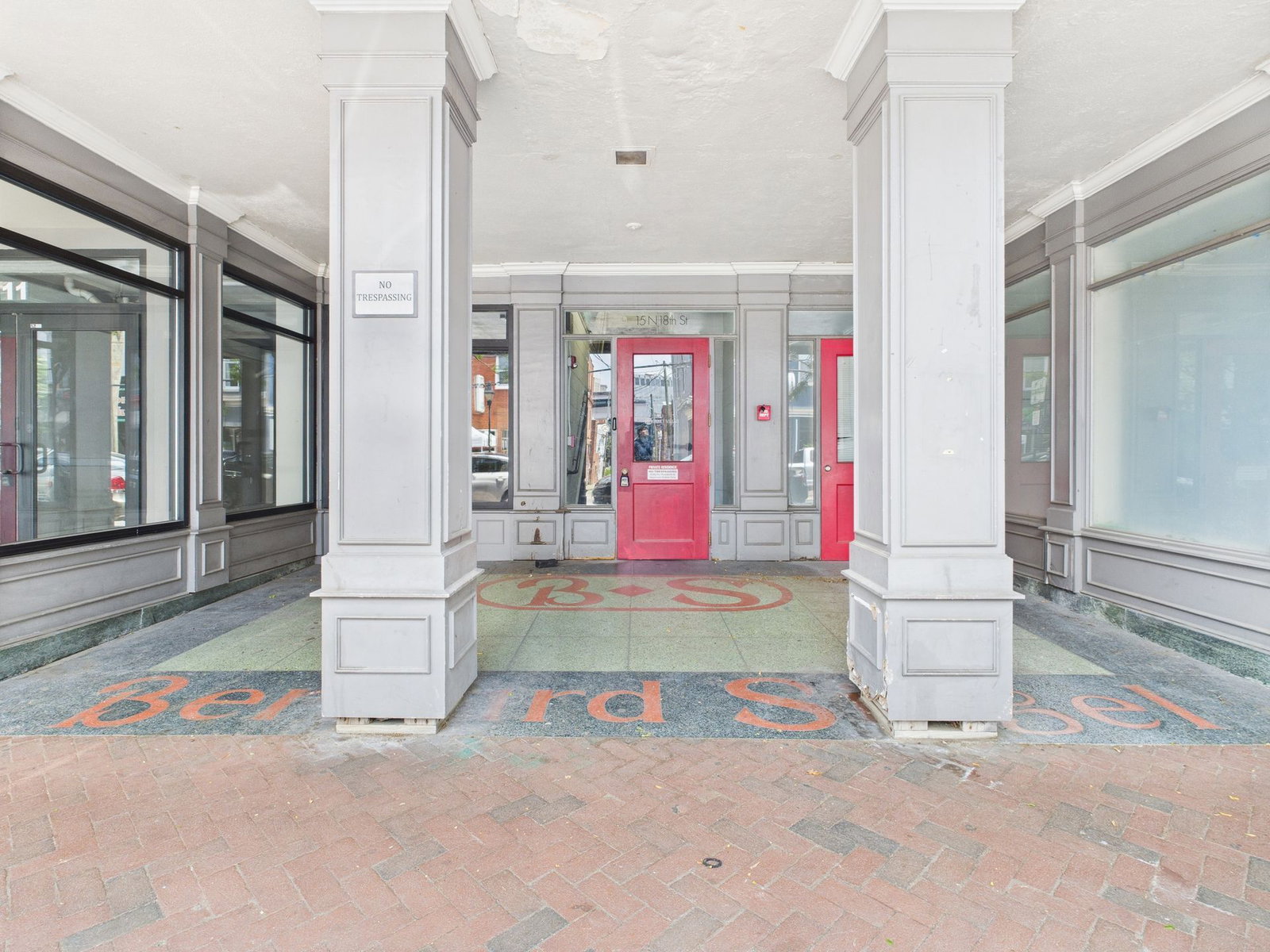 Gallery Image 13