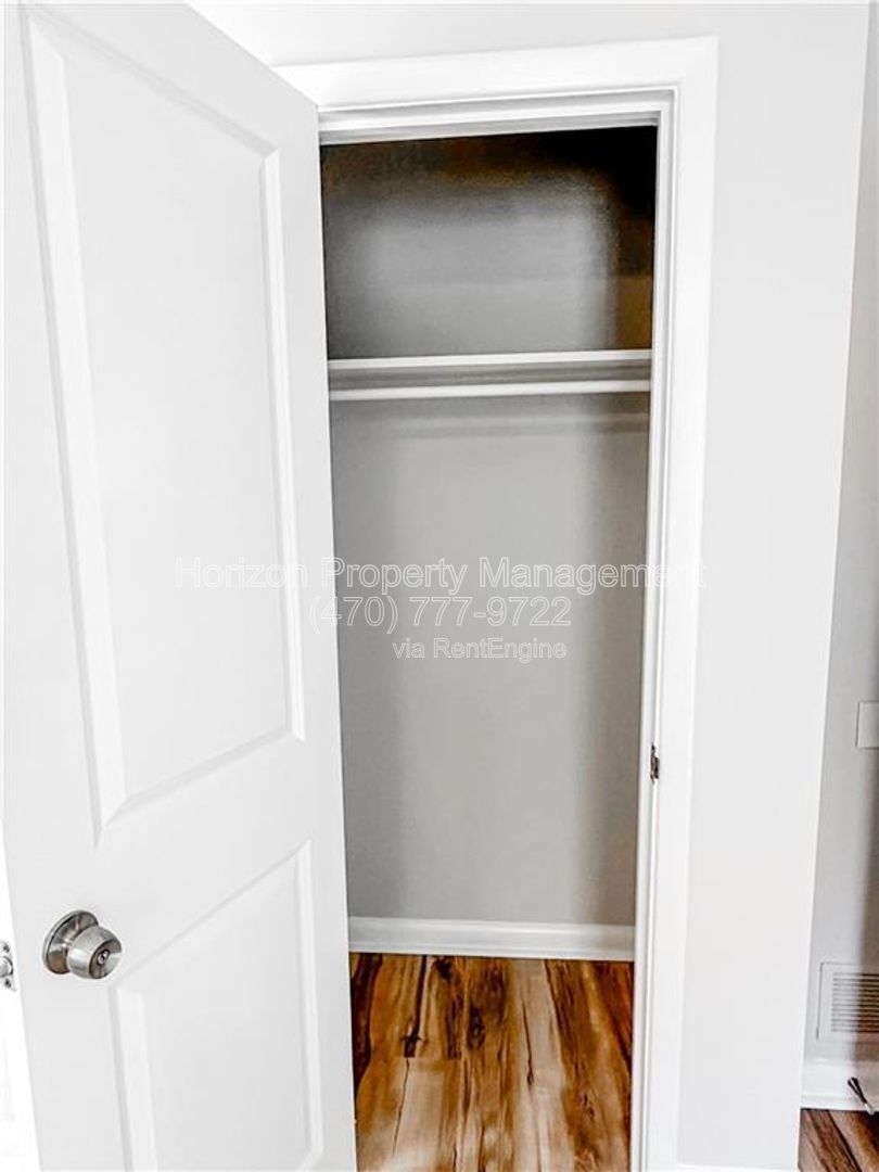 Gallery Image 16