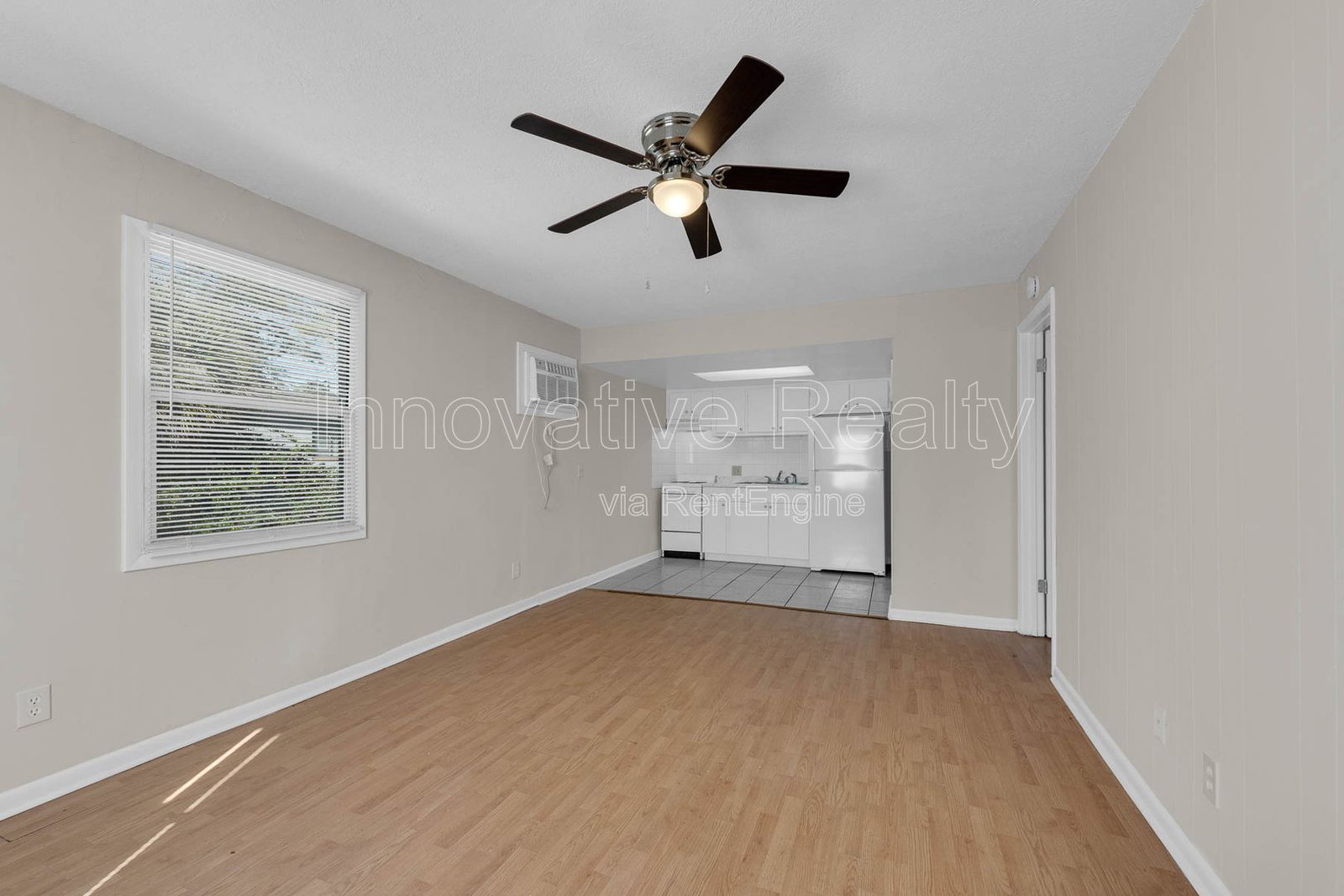 Gallery Image 0