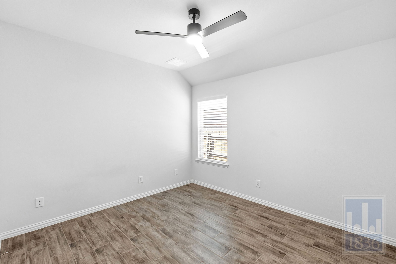 Gallery Image 21