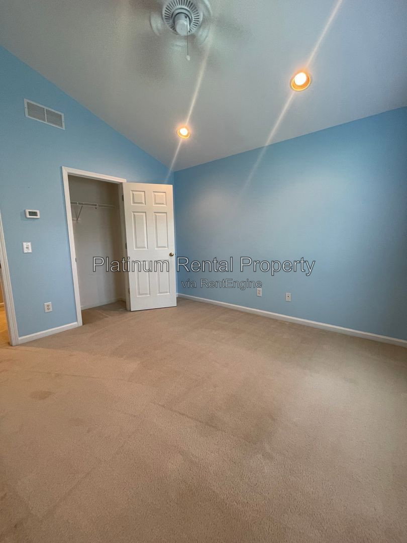 Gallery Image 71