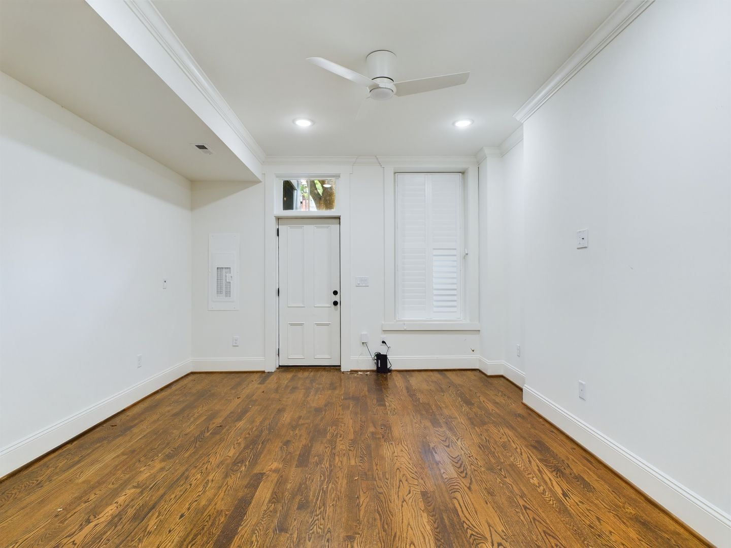 Gallery Image 19