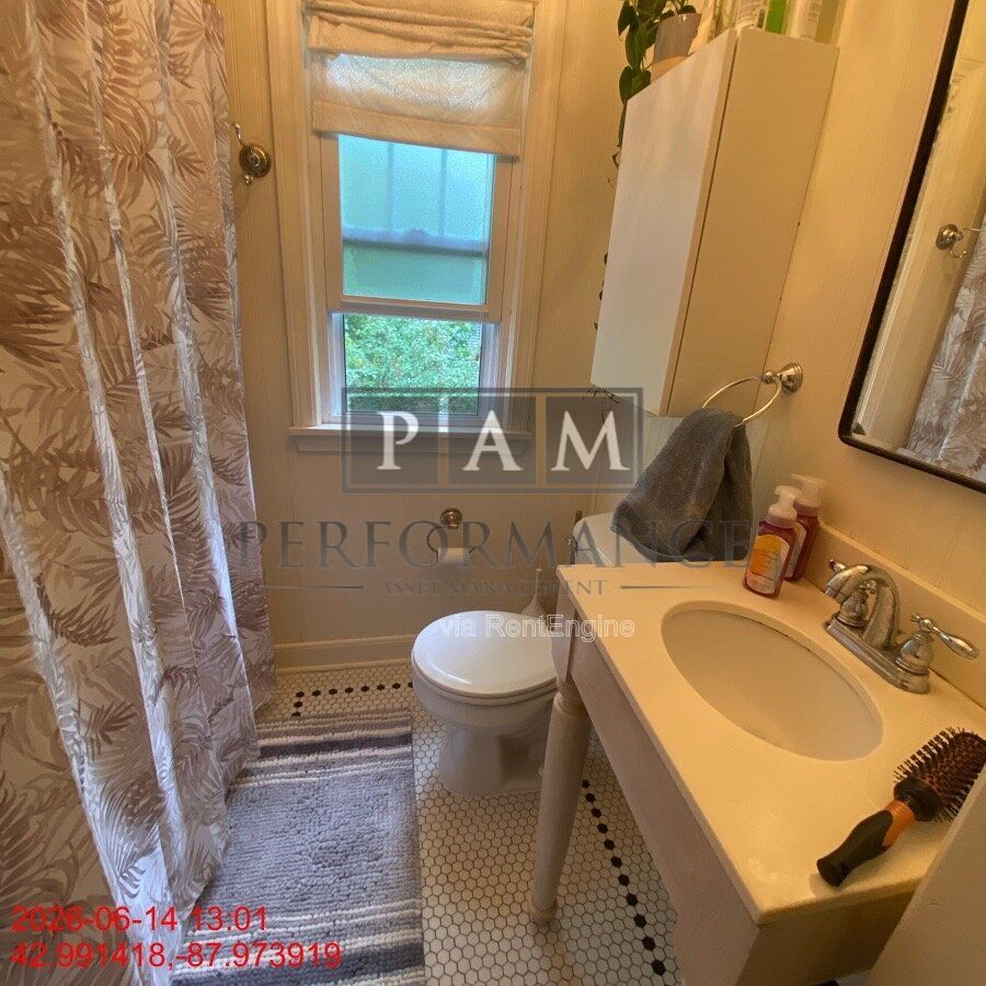 Gallery Image 15