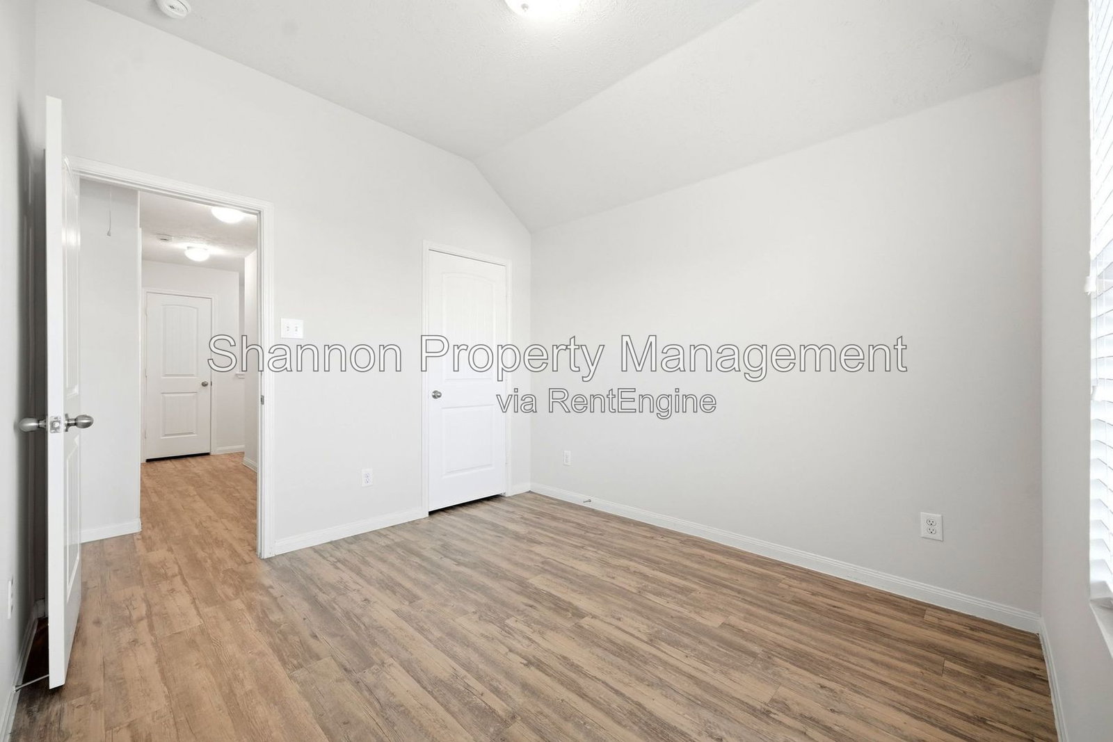 Gallery Image 20