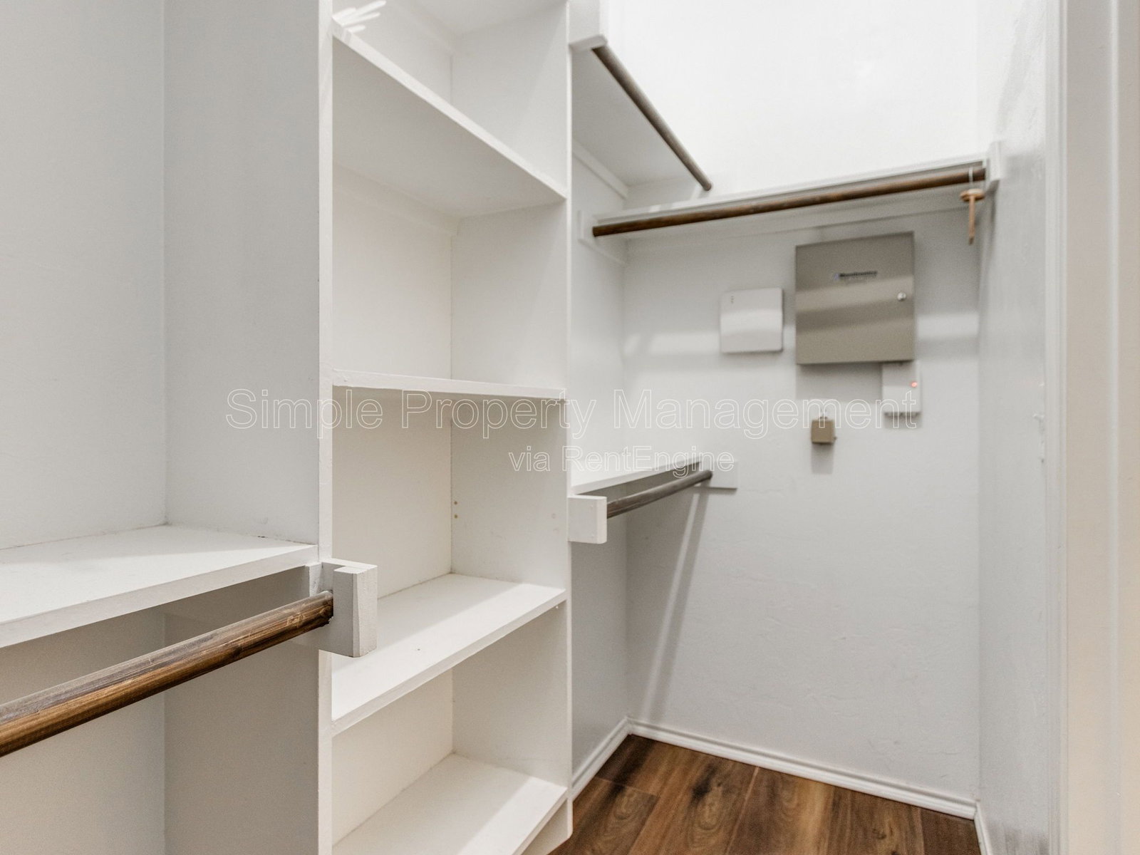 Gallery Image 16