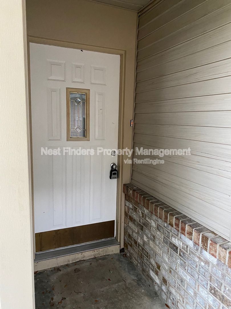 Gallery Image 18
