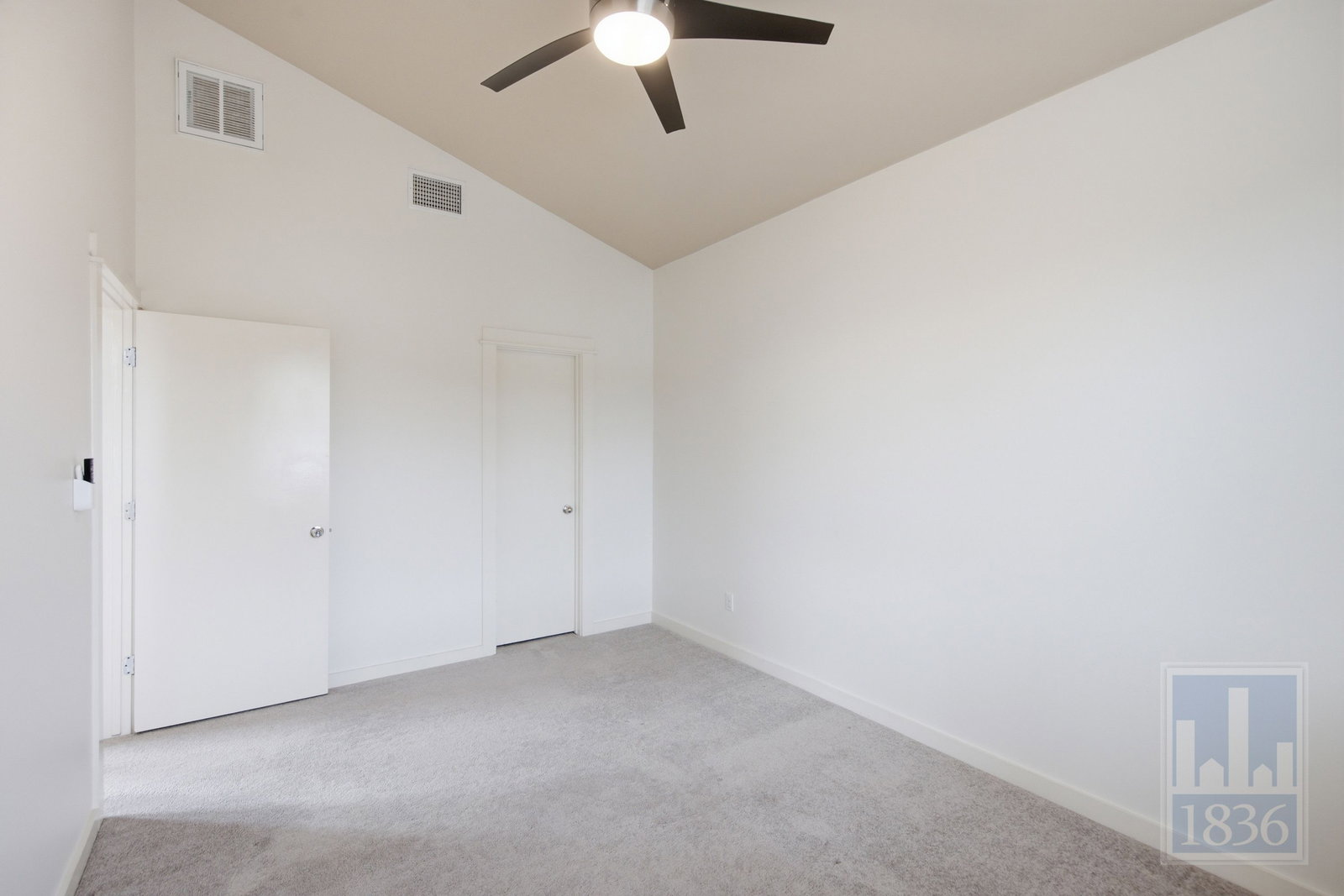 Gallery Image 19