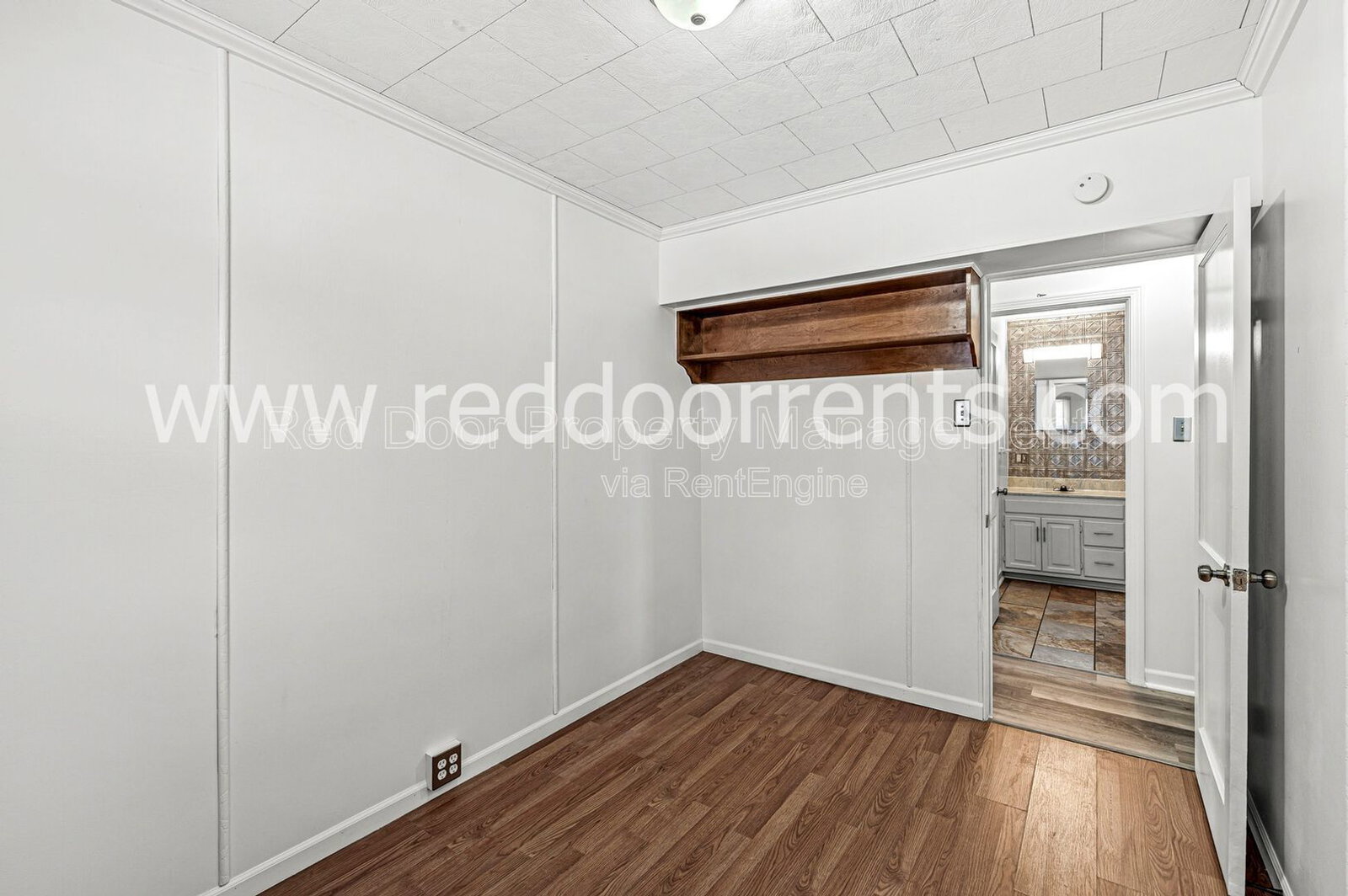 Gallery Image 14