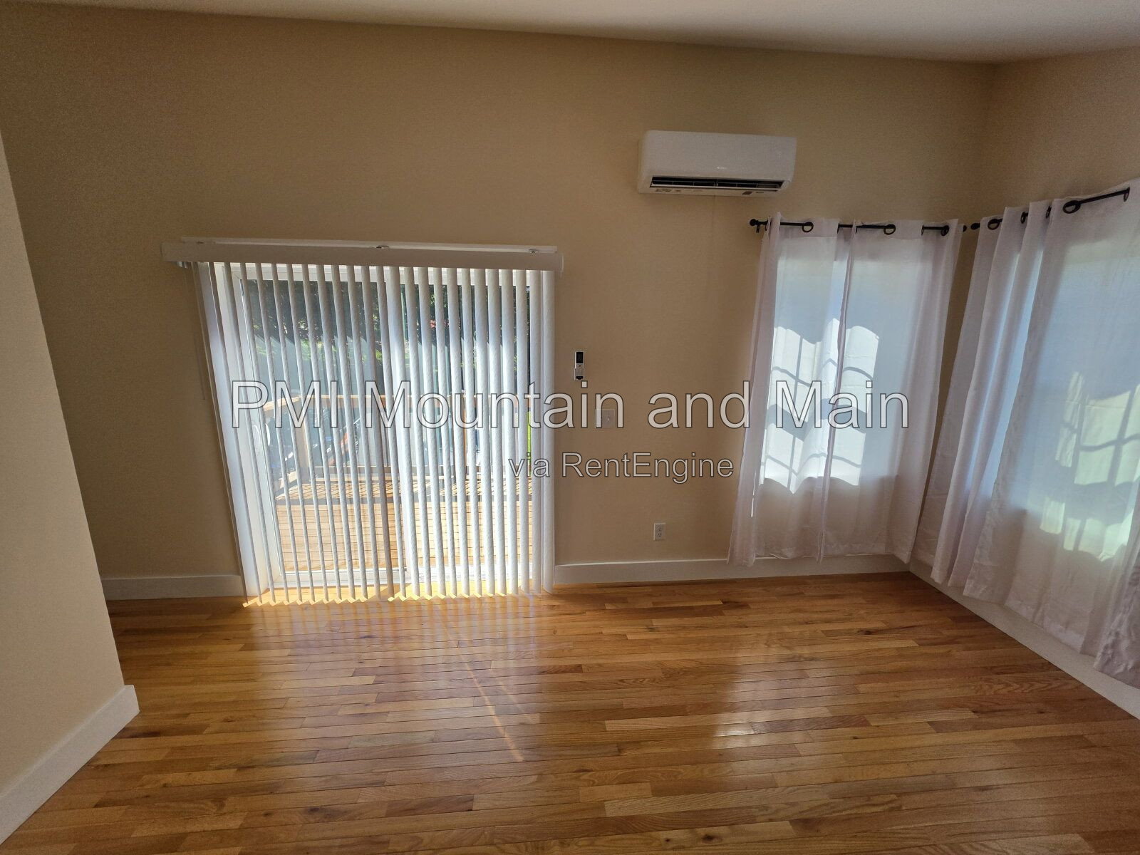 Gallery Image 19