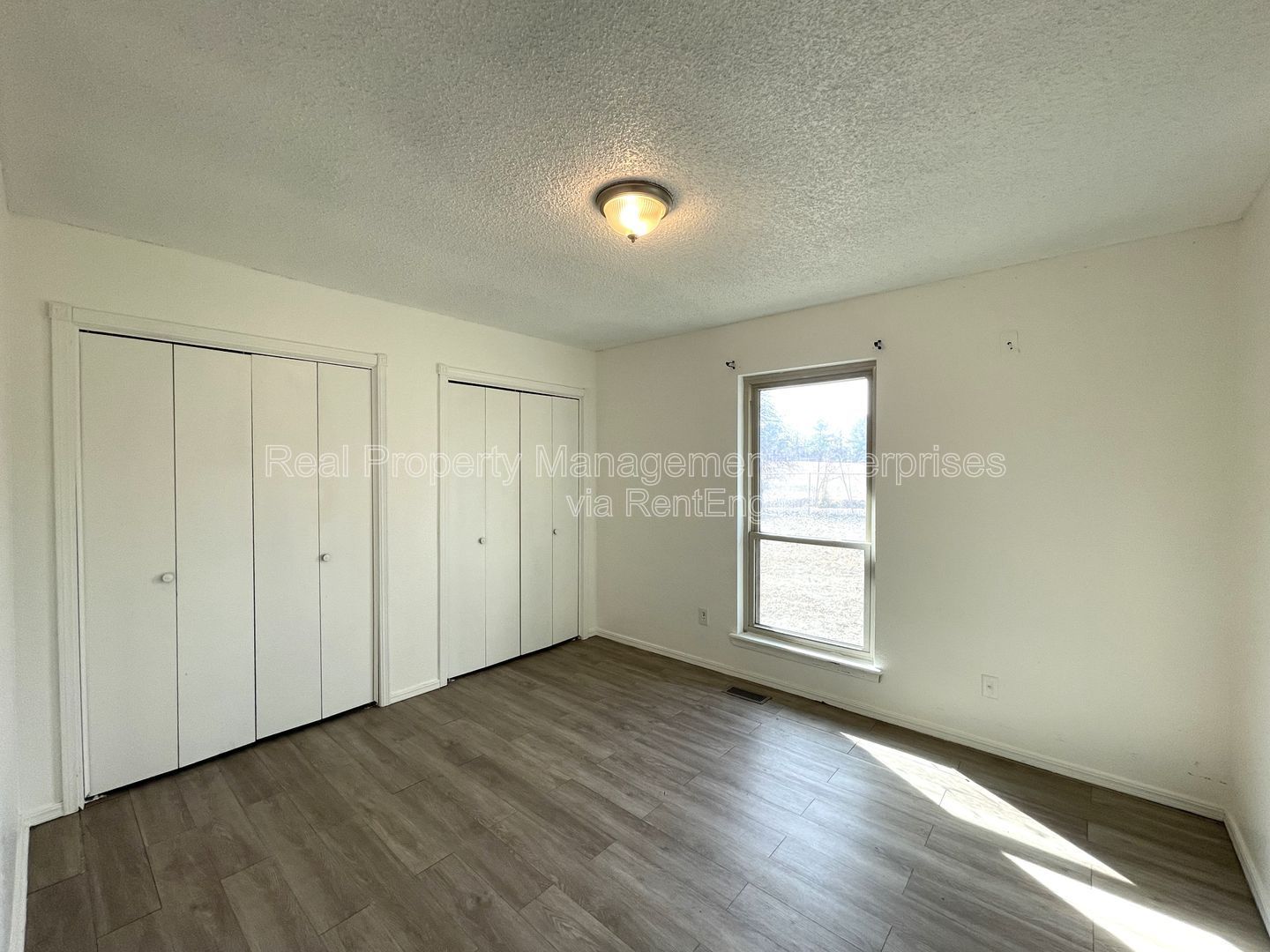 Gallery Image 25