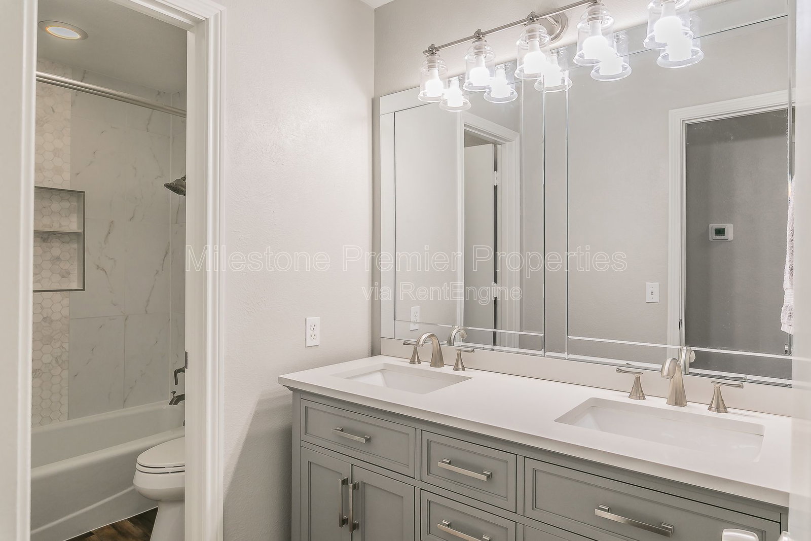 Gallery Image 31