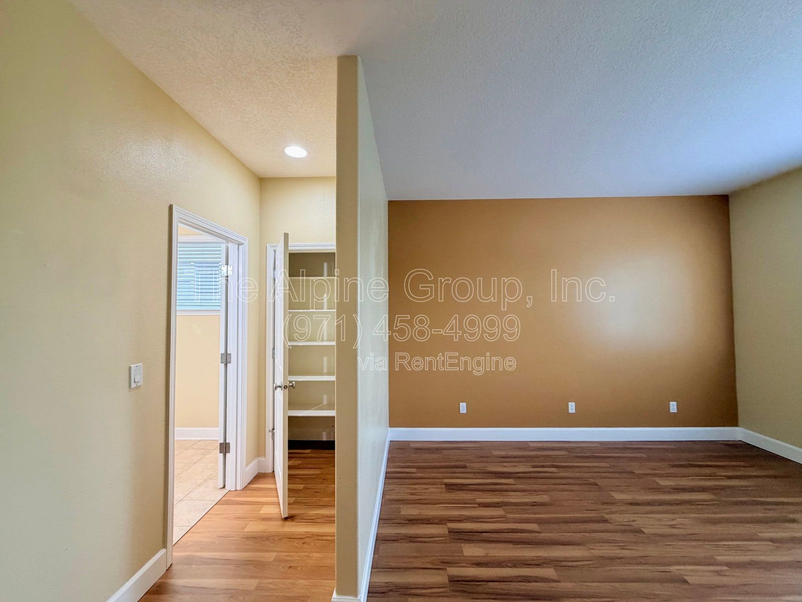 Gallery Image 18