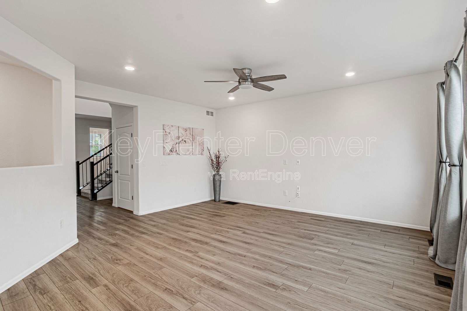 Gallery Image 18
