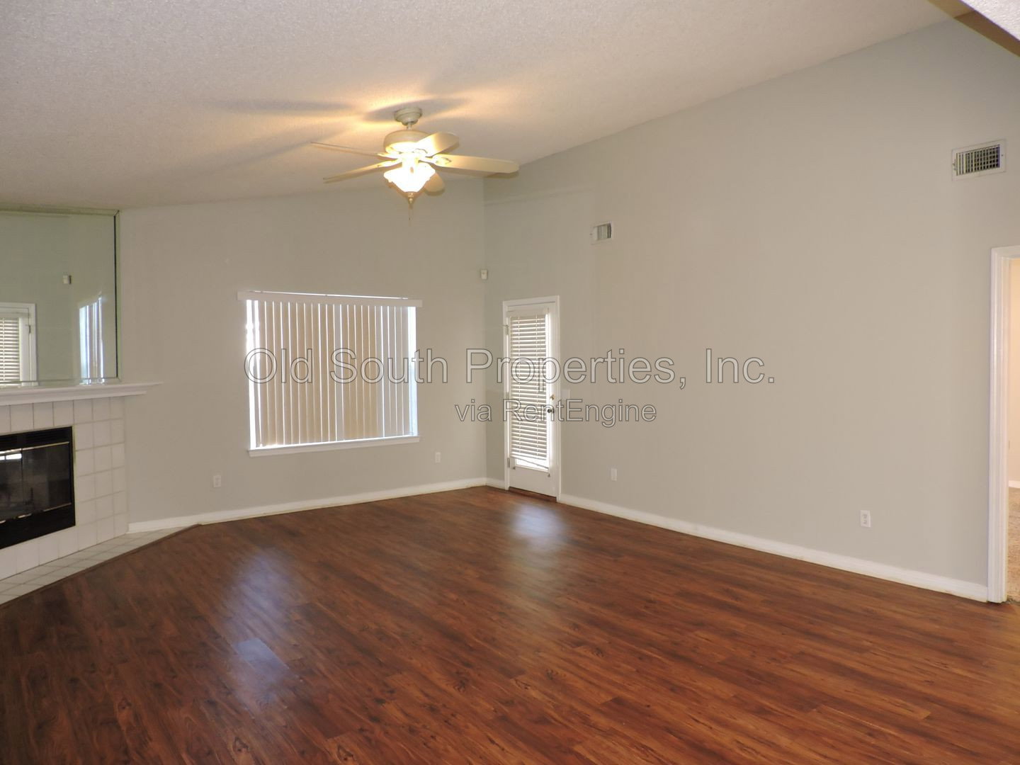 Gallery Image 16