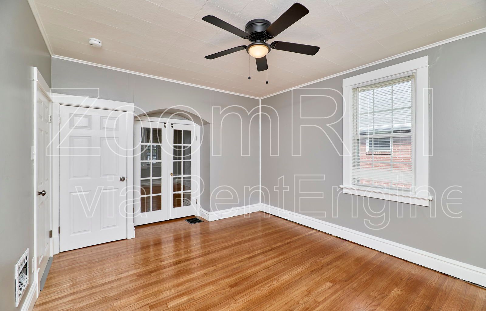 Gallery Image 13
