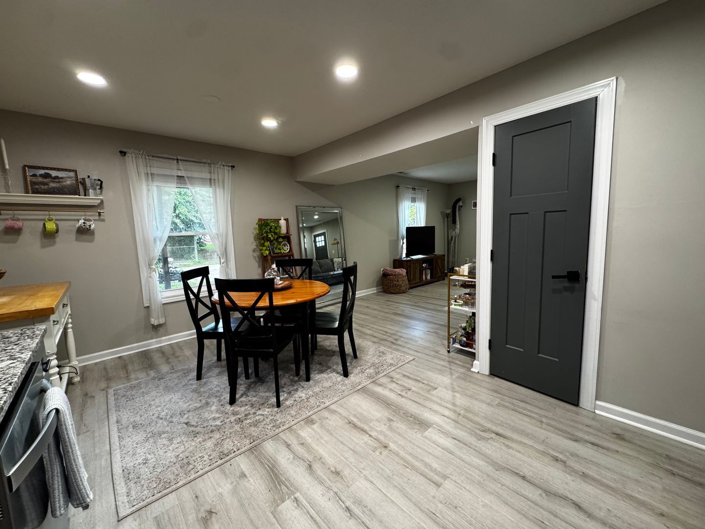 Gallery Image 12