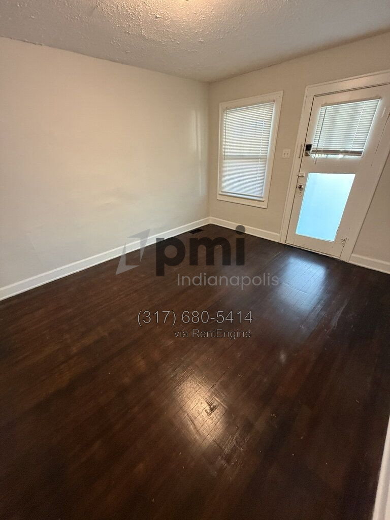 Gallery Image 21