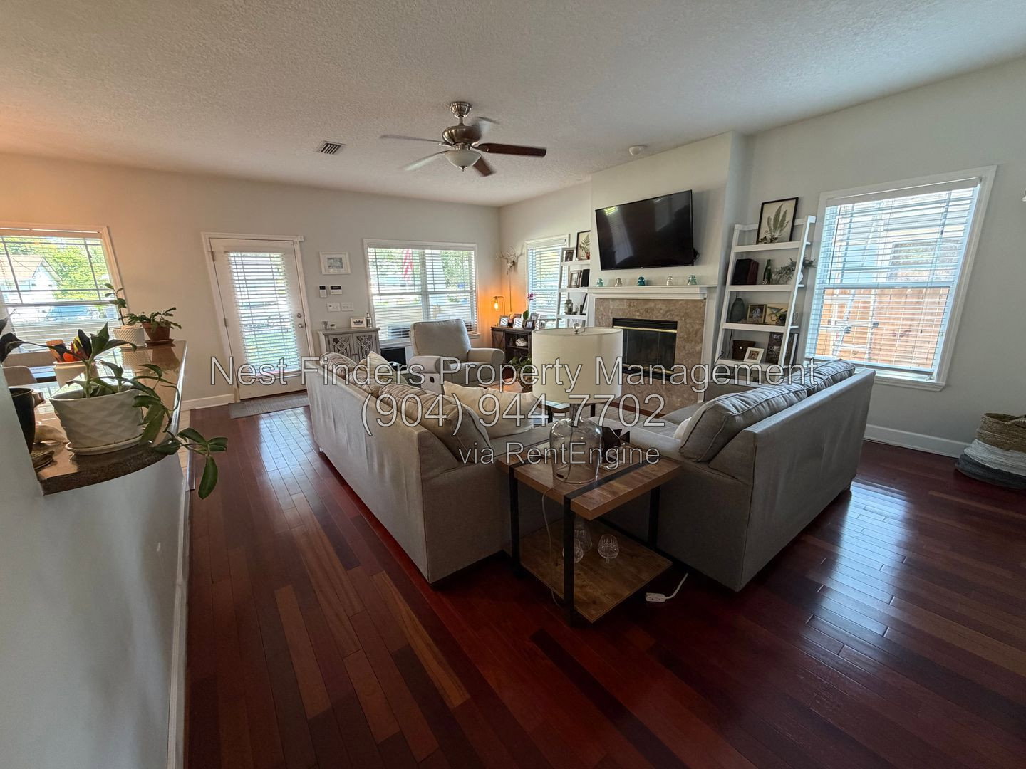 Gallery Image 13