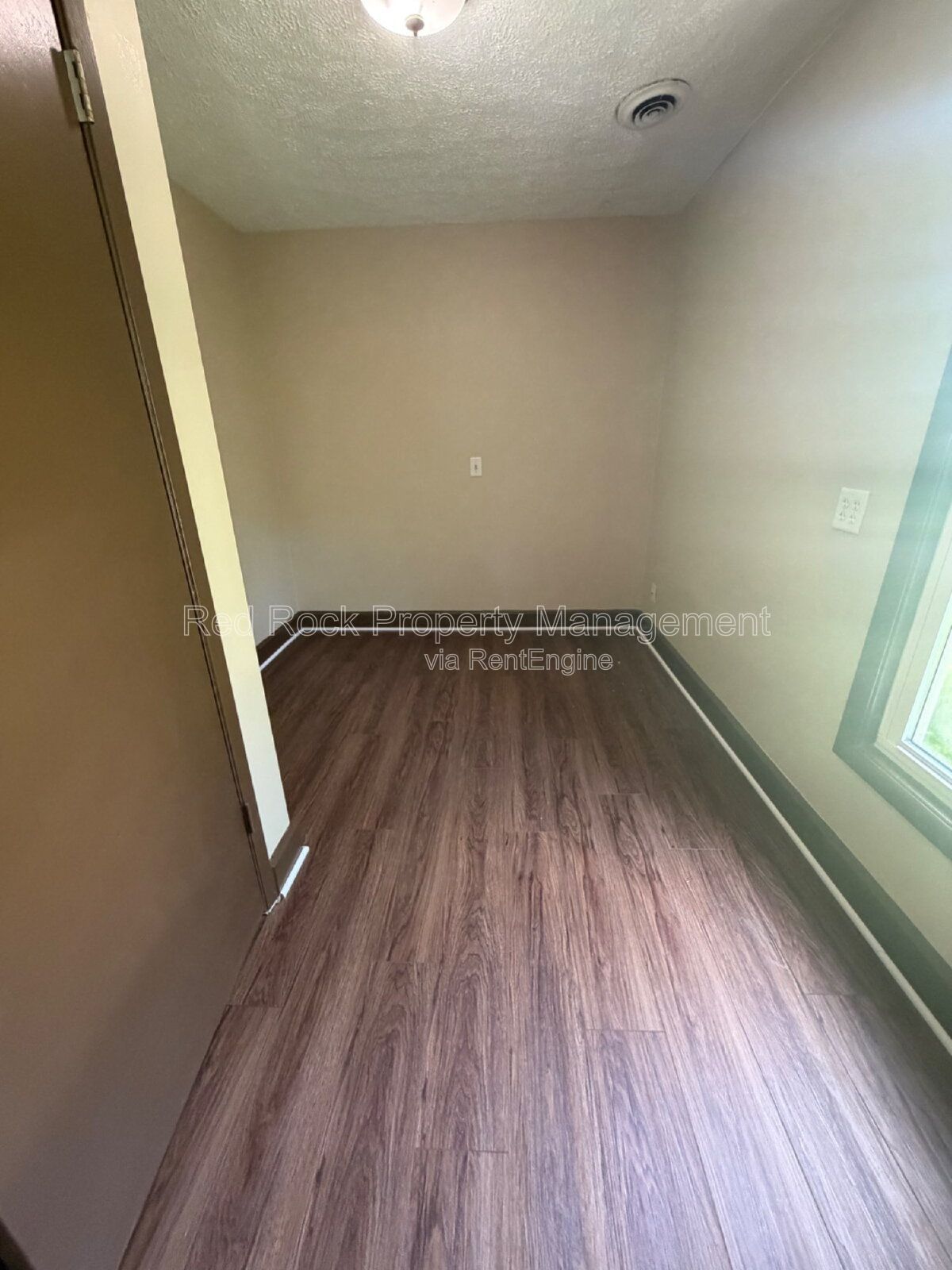 Gallery Image 25