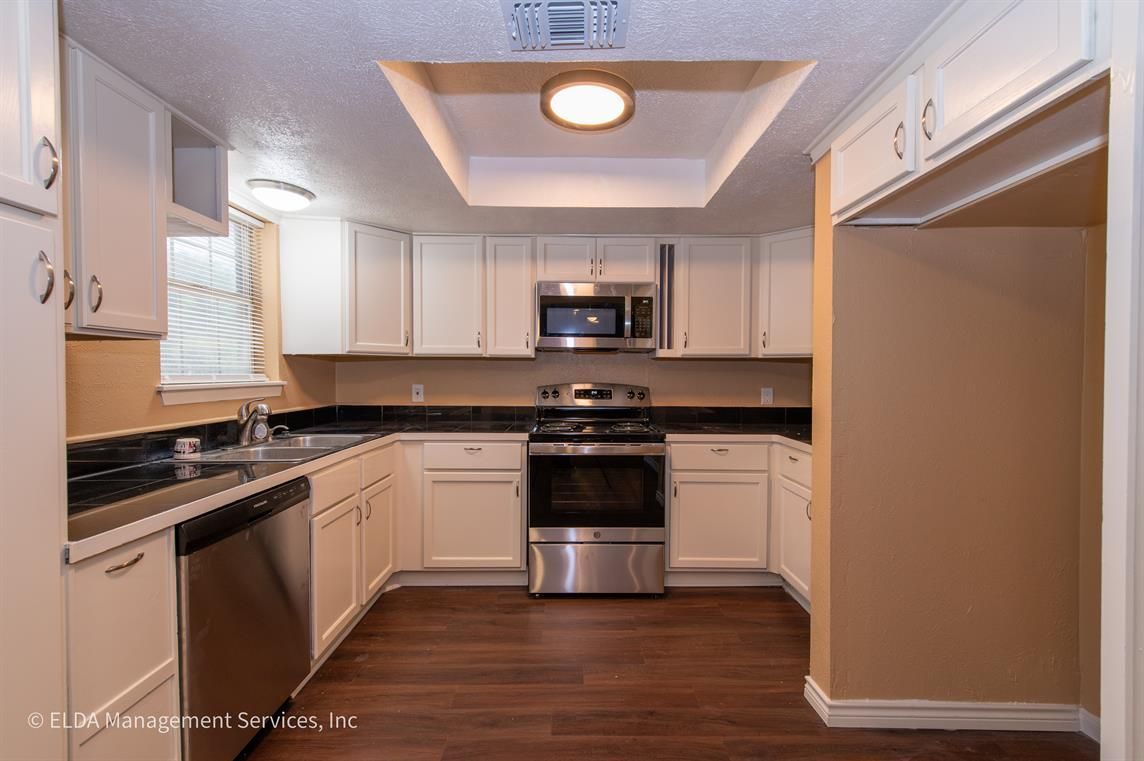 Gallery Image 13
